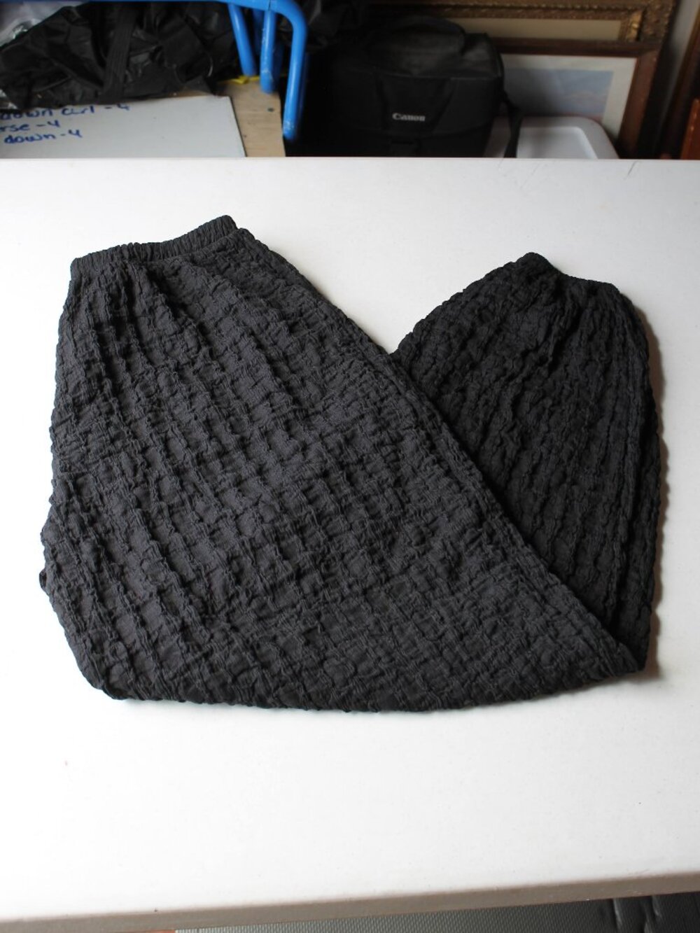 ZARA Black Textured Popcorn Seersucker Elastic Waist Pants Medium Stretch M